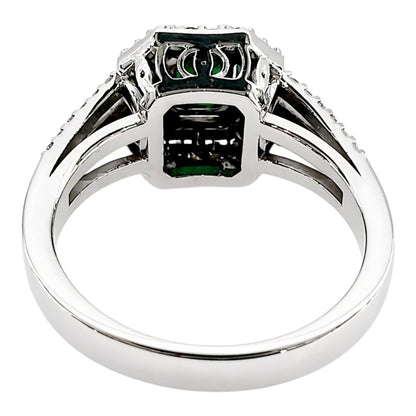 Anello con Smeraldo ct 0,71 e Diamanti ct 0,56 in Oro Bianco 18 kt (750)