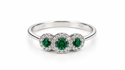 Anello trilogy magic in Oro Bianco con Diamanti 0,24 ct e Smeraldi 0,45 ct 18kt (750)