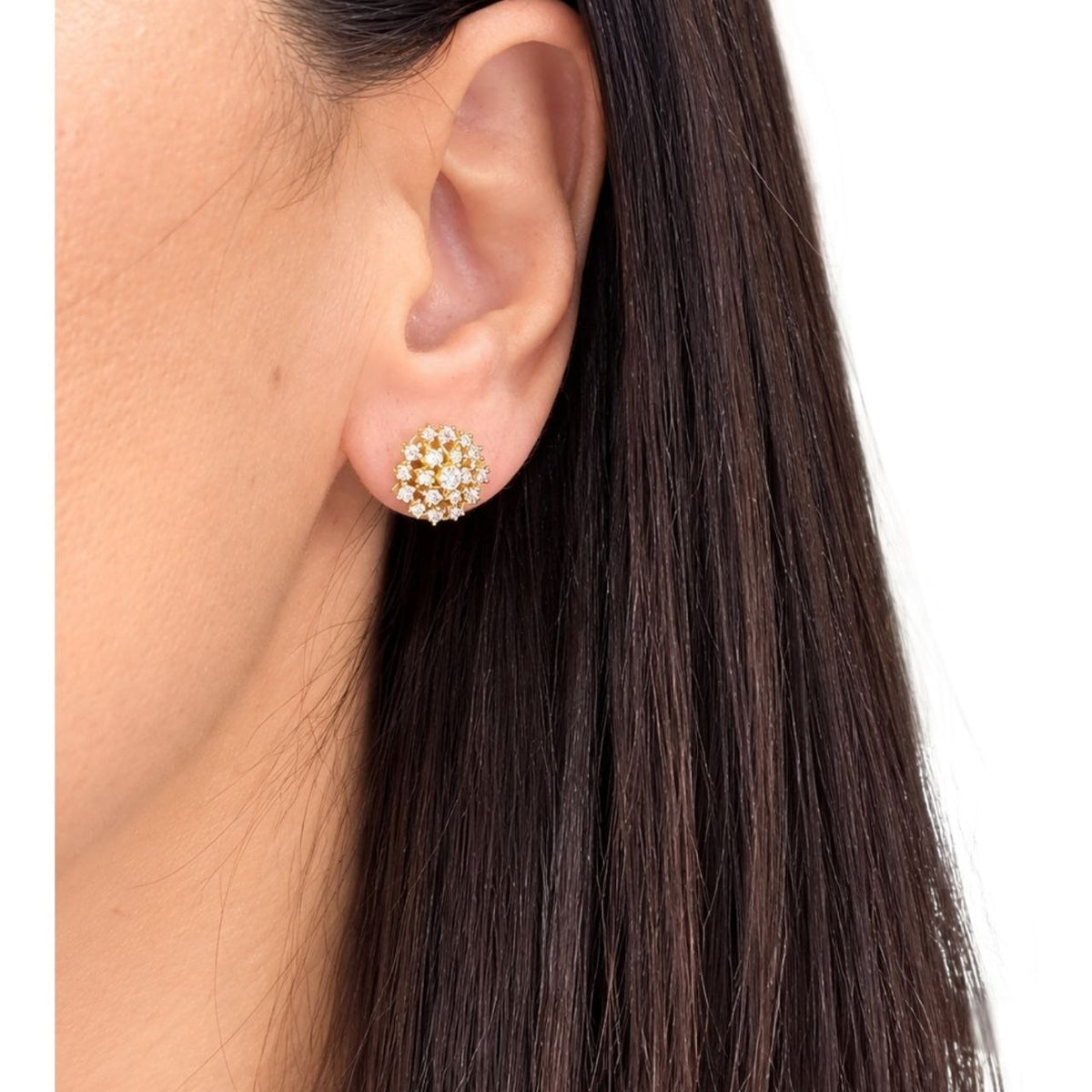 Orecchini bottone  con diamanti ct 0.71 in oro giallo 18kt (750)