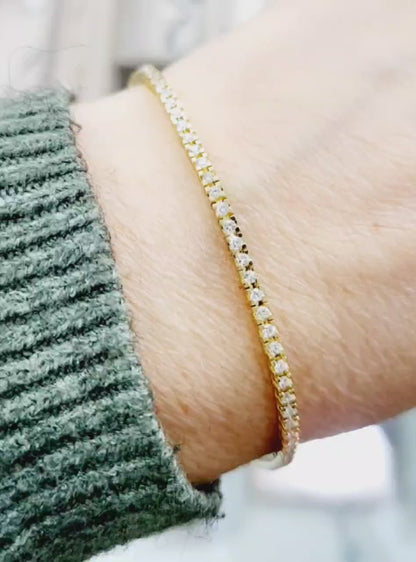 Bracciale modello  tennis in Oro giallo 18 kt con Diamanti bianchi naturali CT 1,65- 21 cm